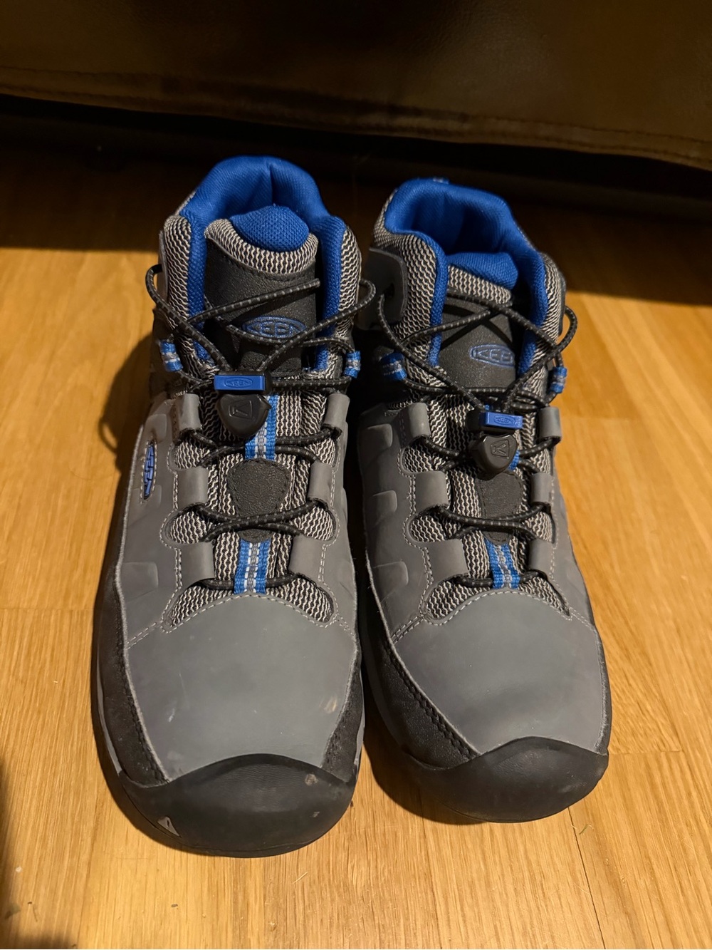 KEEN Men's Gray and Blue Athletic Low-Top Shoes